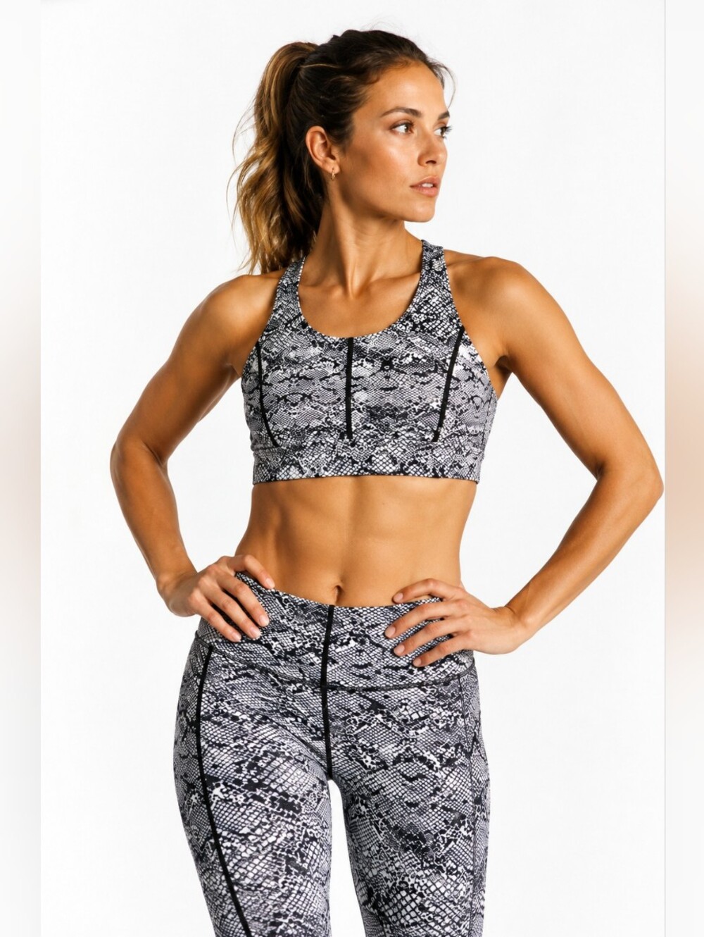ZYIA Active Snake Print Sports Bra Black White Size Large